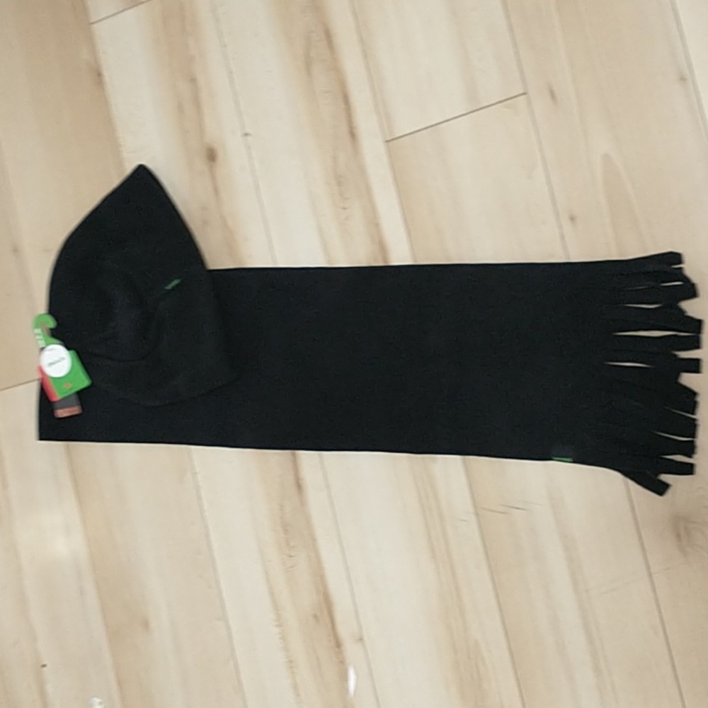 Unisex Bula fleece hat & scarf set